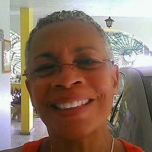 Meet your Posher, Jeanette